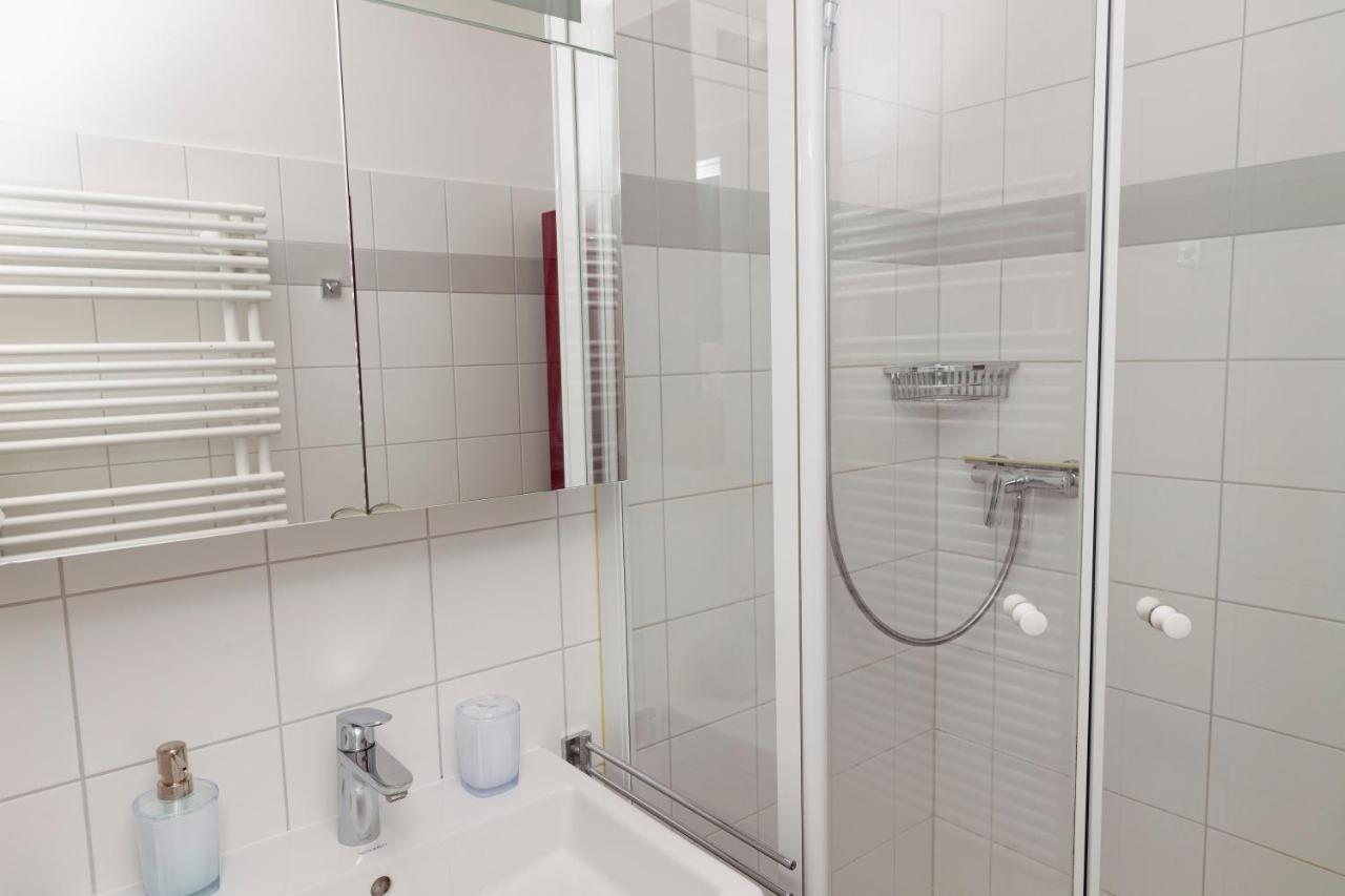Beautiful 2-Bedroom Apartment Near Schoenbrunn Viyana Dış mekan fotoğraf
