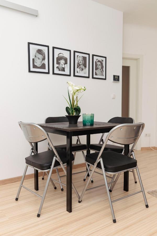Beautiful 2-Bedroom Apartment Near Schoenbrunn Viyana Dış mekan fotoğraf