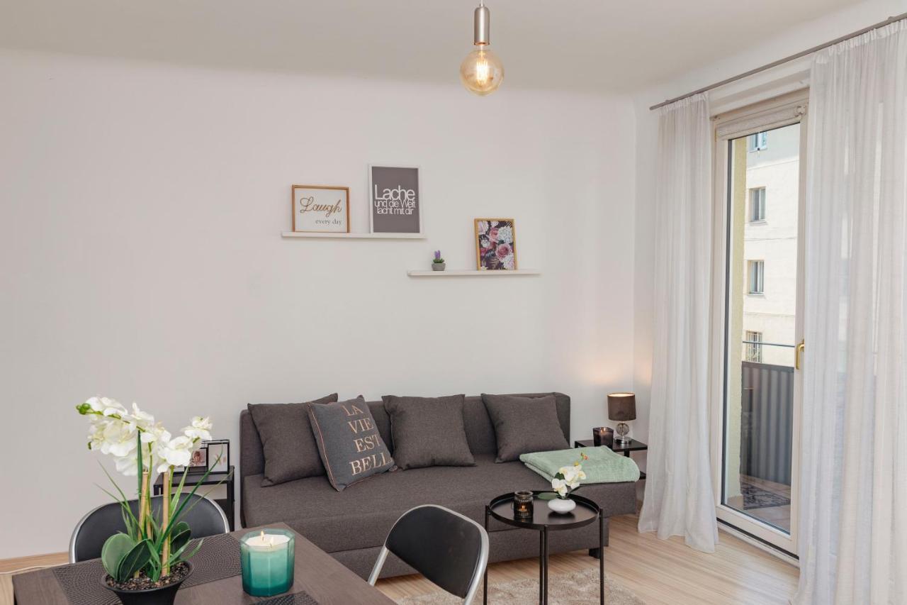 Beautiful 2-Bedroom Apartment Near Schoenbrunn Viyana Dış mekan fotoğraf